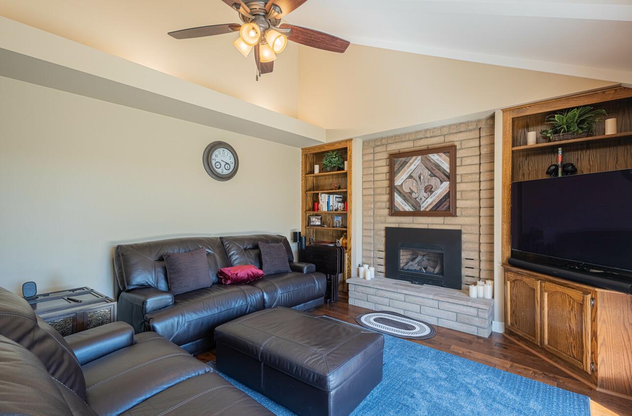 Detail Gallery Image 21 of 40 For 1168 Loyola Dr, Salinas,  CA 93901 - 3 Beds | 2 Baths