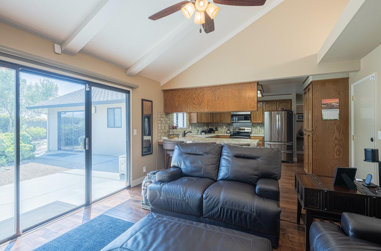 Detail Gallery Image 22 of 40 For 1168 Loyola Dr, Salinas,  CA 93901 - 3 Beds | 2 Baths