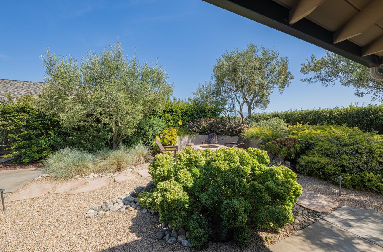 Detail Gallery Image 25 of 40 For 1168 Loyola Dr, Salinas,  CA 93901 - 3 Beds | 2 Baths