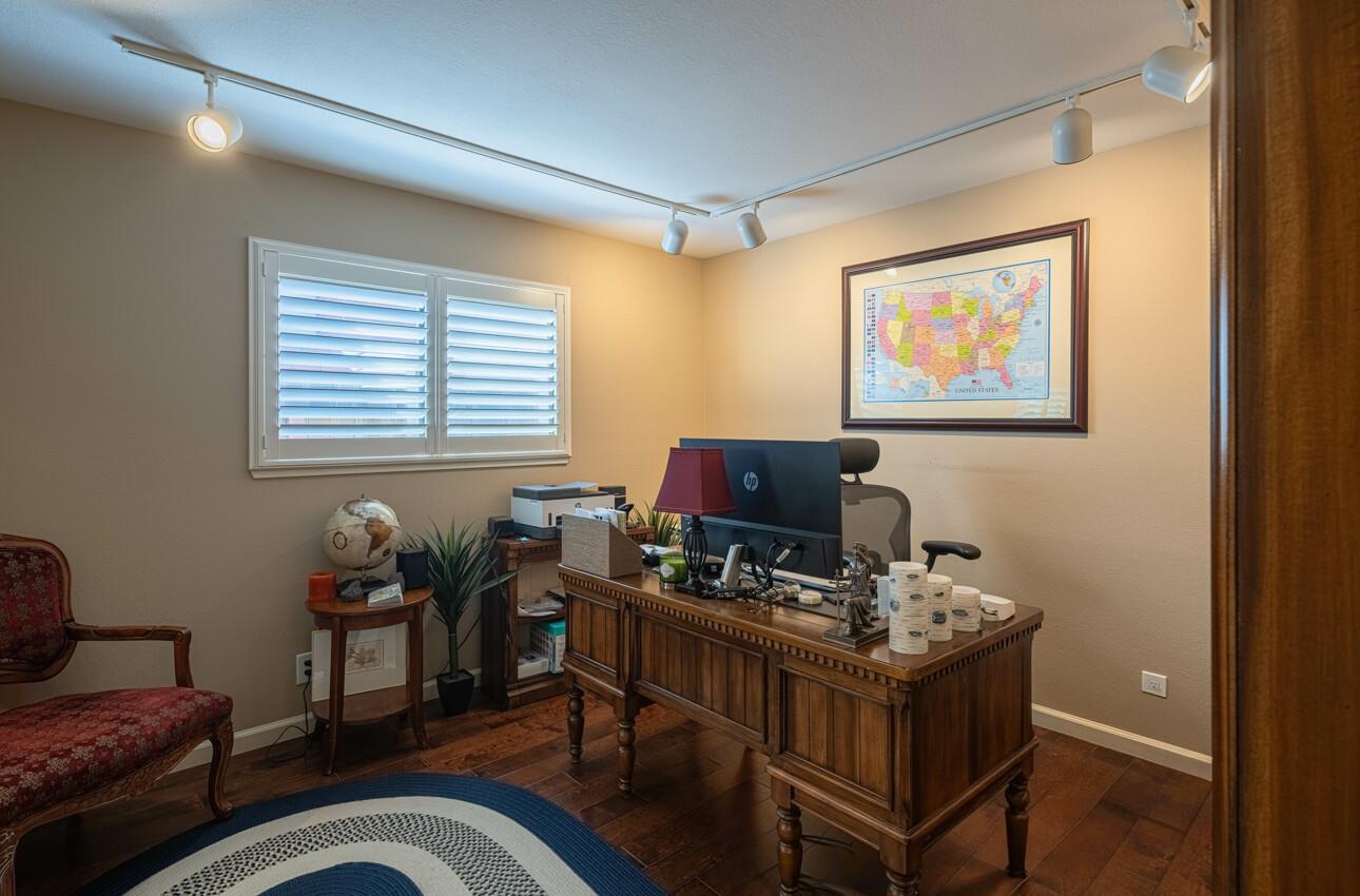 Detail Gallery Image 30 of 40 For 1168 Loyola Dr, Salinas,  CA 93901 - 3 Beds | 2 Baths