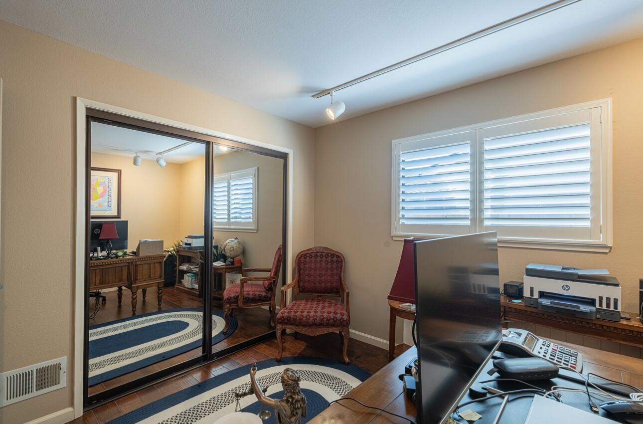 Detail Gallery Image 31 of 40 For 1168 Loyola Dr, Salinas,  CA 93901 - 3 Beds | 2 Baths