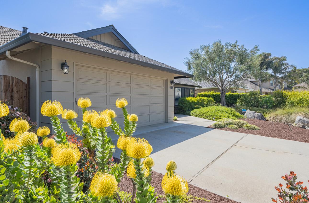 Detail Gallery Image 8 of 40 For 1168 Loyola Dr, Salinas,  CA 93901 - 3 Beds | 2 Baths