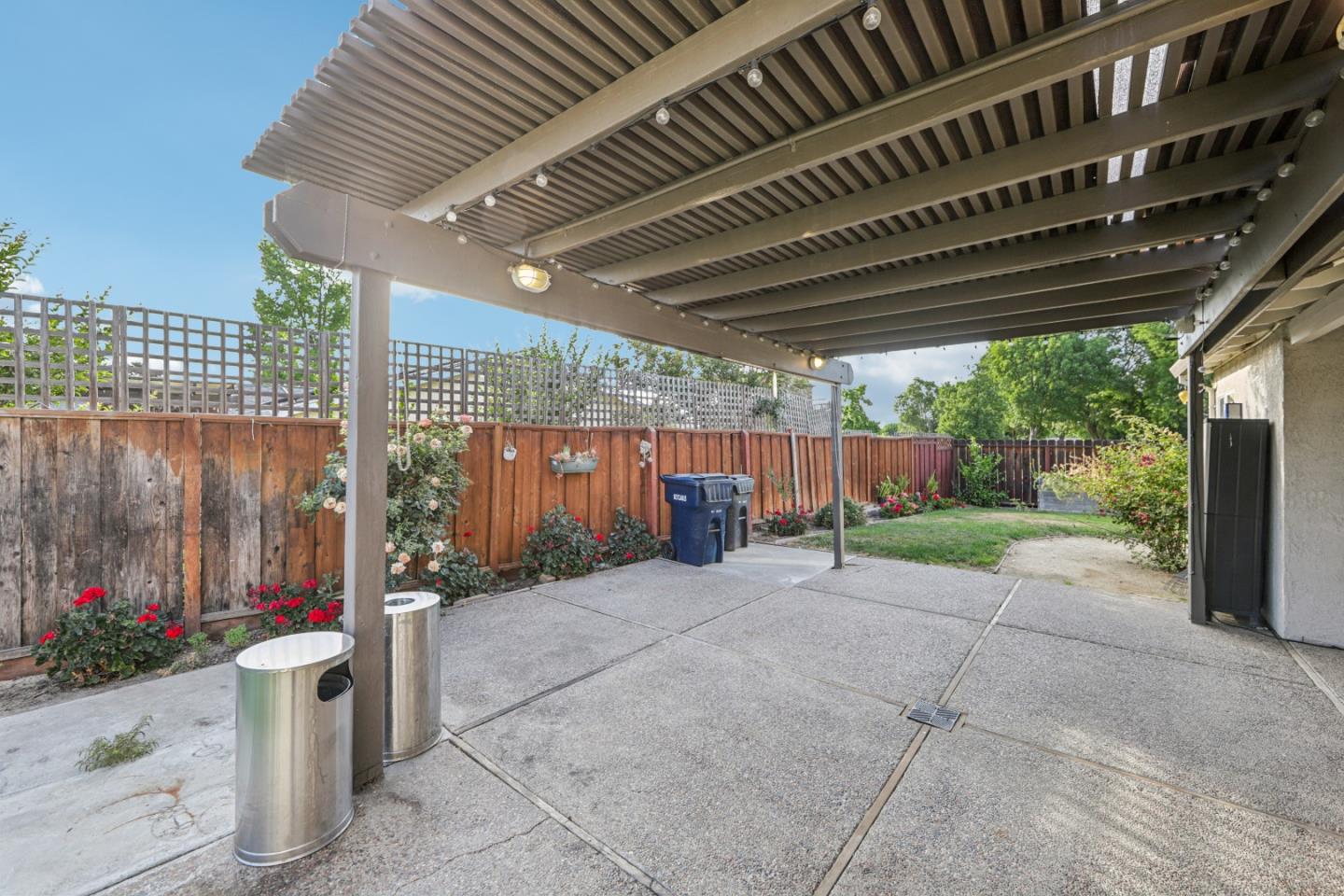 Detail Gallery Image 36 of 46 For 709 Katrina St, Livermore,  CA 94550 - 3 Beds | 2 Baths