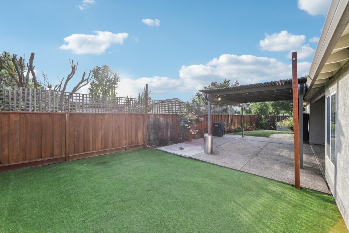 Detail Gallery Image 37 of 46 For 709 Katrina St, Livermore,  CA 94550 - 3 Beds | 2 Baths