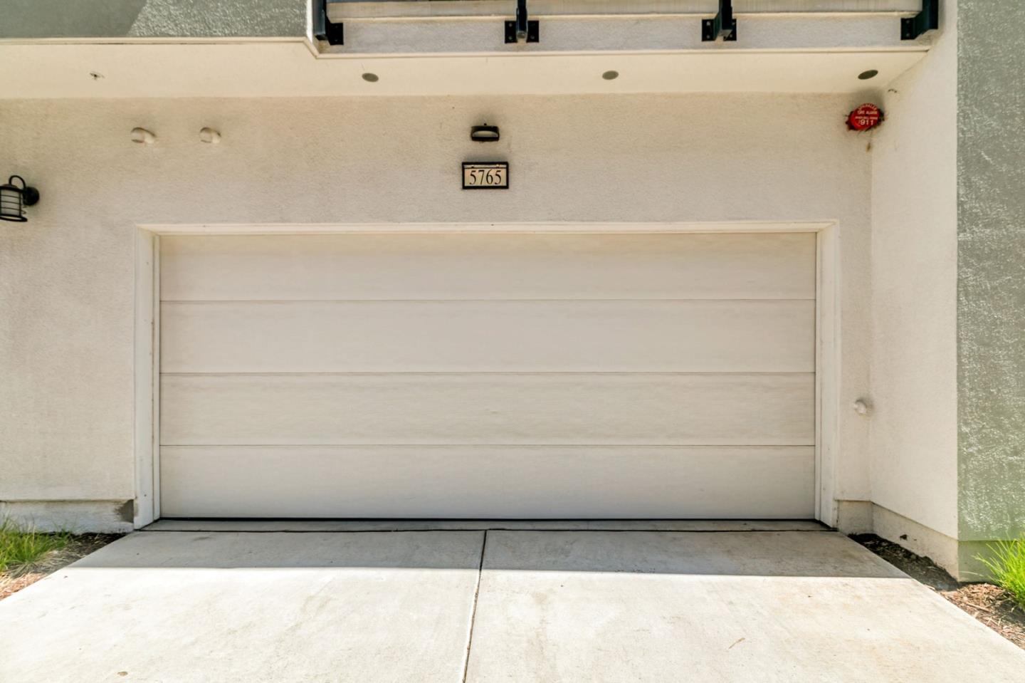 Detail Gallery Image 37 of 60 For 5765 Magnetic Loop, San Jose,  CA 95119 - 3 Beds | 3/1 Baths