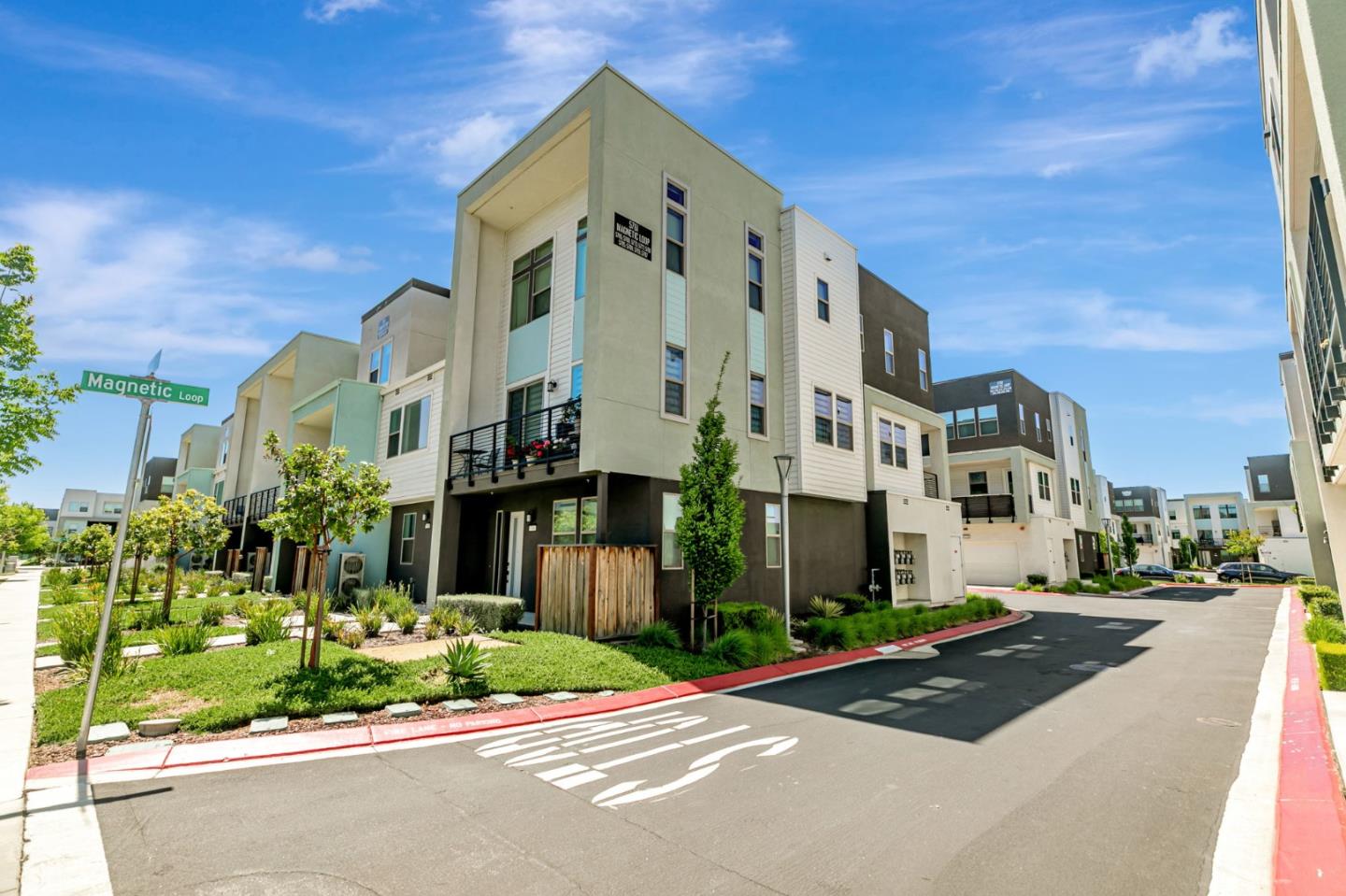 Detail Gallery Image 38 of 60 For 5765 Magnetic Loop, San Jose,  CA 95119 - 3 Beds | 3/1 Baths