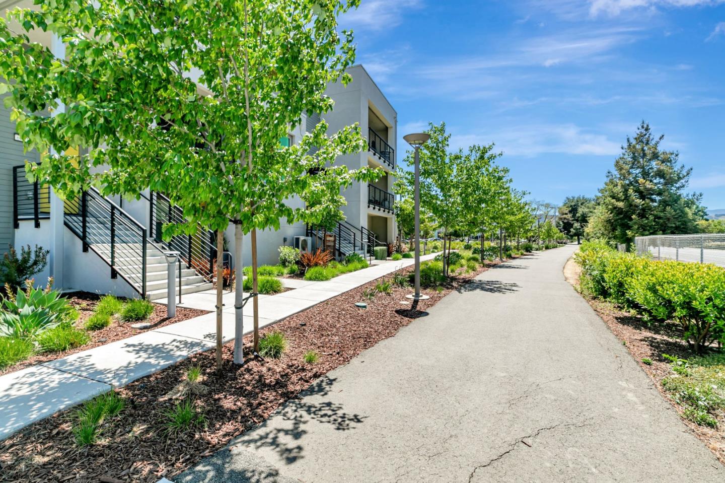 Detail Gallery Image 41 of 60 For 5765 Magnetic Loop, San Jose,  CA 95119 - 3 Beds | 3/1 Baths