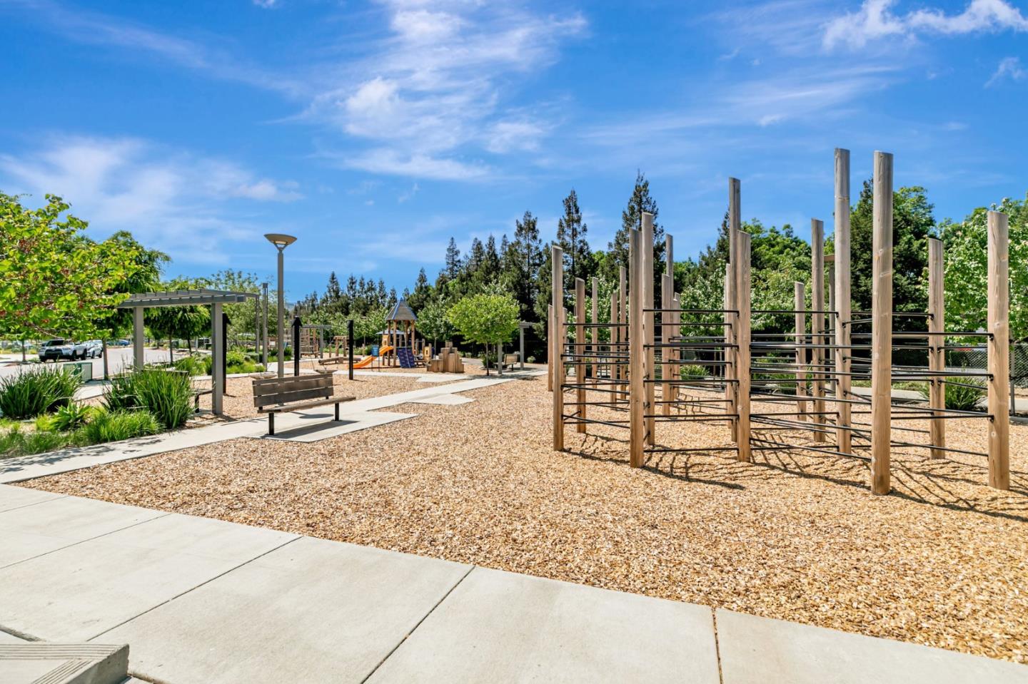 Detail Gallery Image 46 of 60 For 5765 Magnetic Loop, San Jose,  CA 95119 - 3 Beds | 3/1 Baths