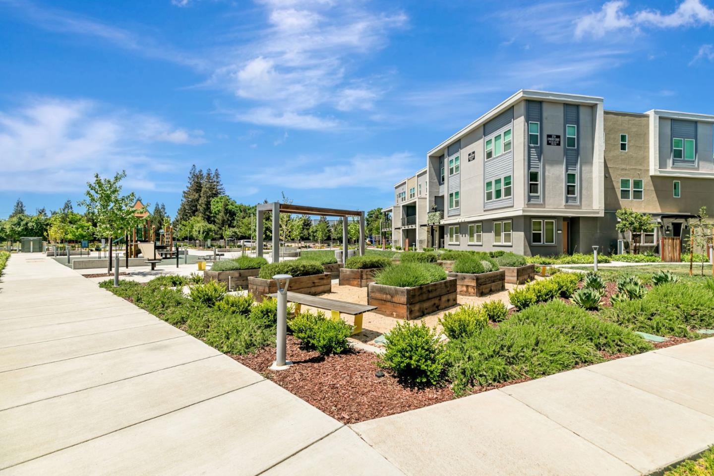 Detail Gallery Image 53 of 60 For 5765 Magnetic Loop, San Jose,  CA 95119 - 3 Beds | 3/1 Baths