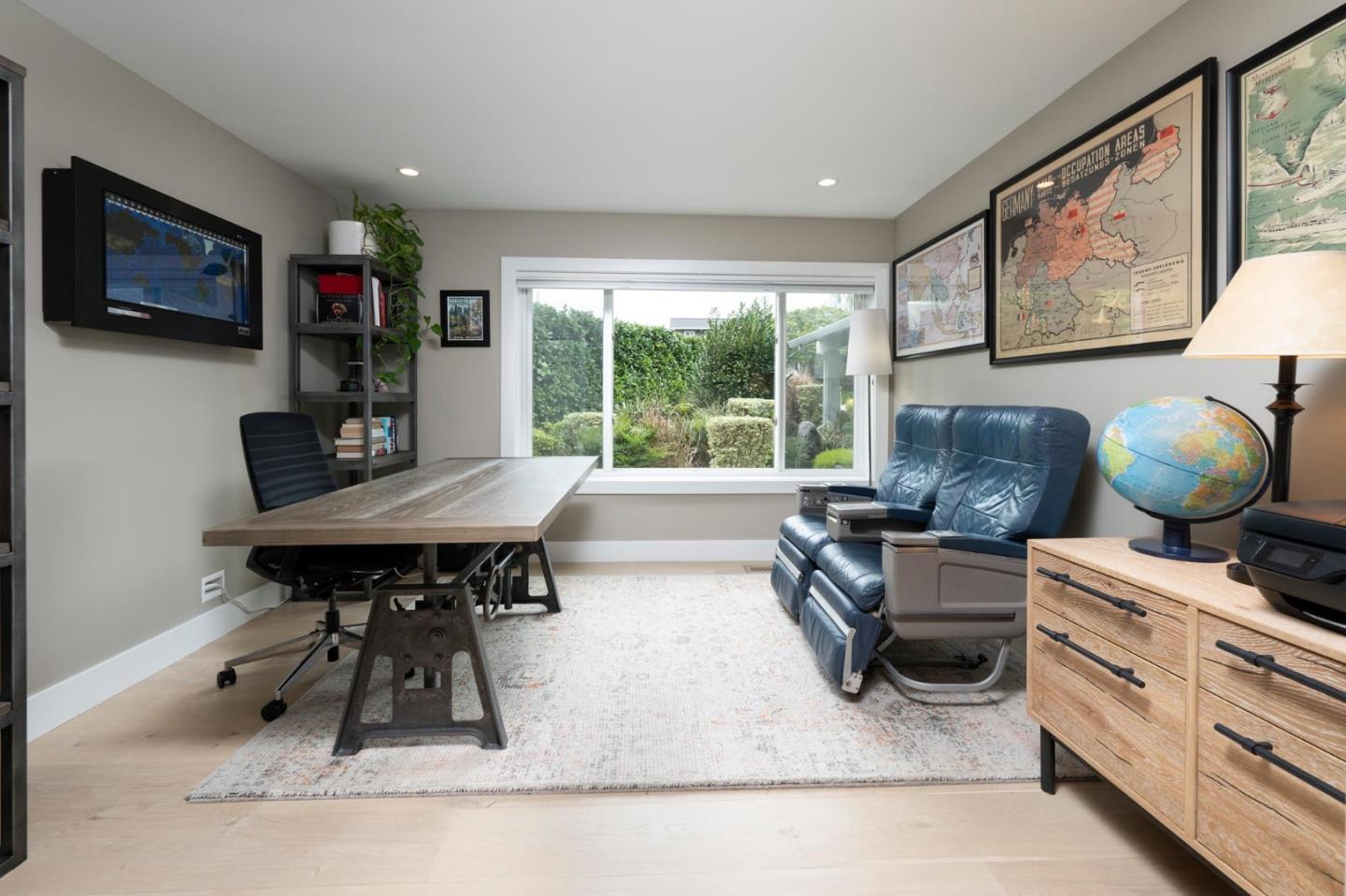 Detail Gallery Image 10 of 30 For 641 Caribbean Way, San Mateo,  CA 94402 - 4 Beds | 4 Baths