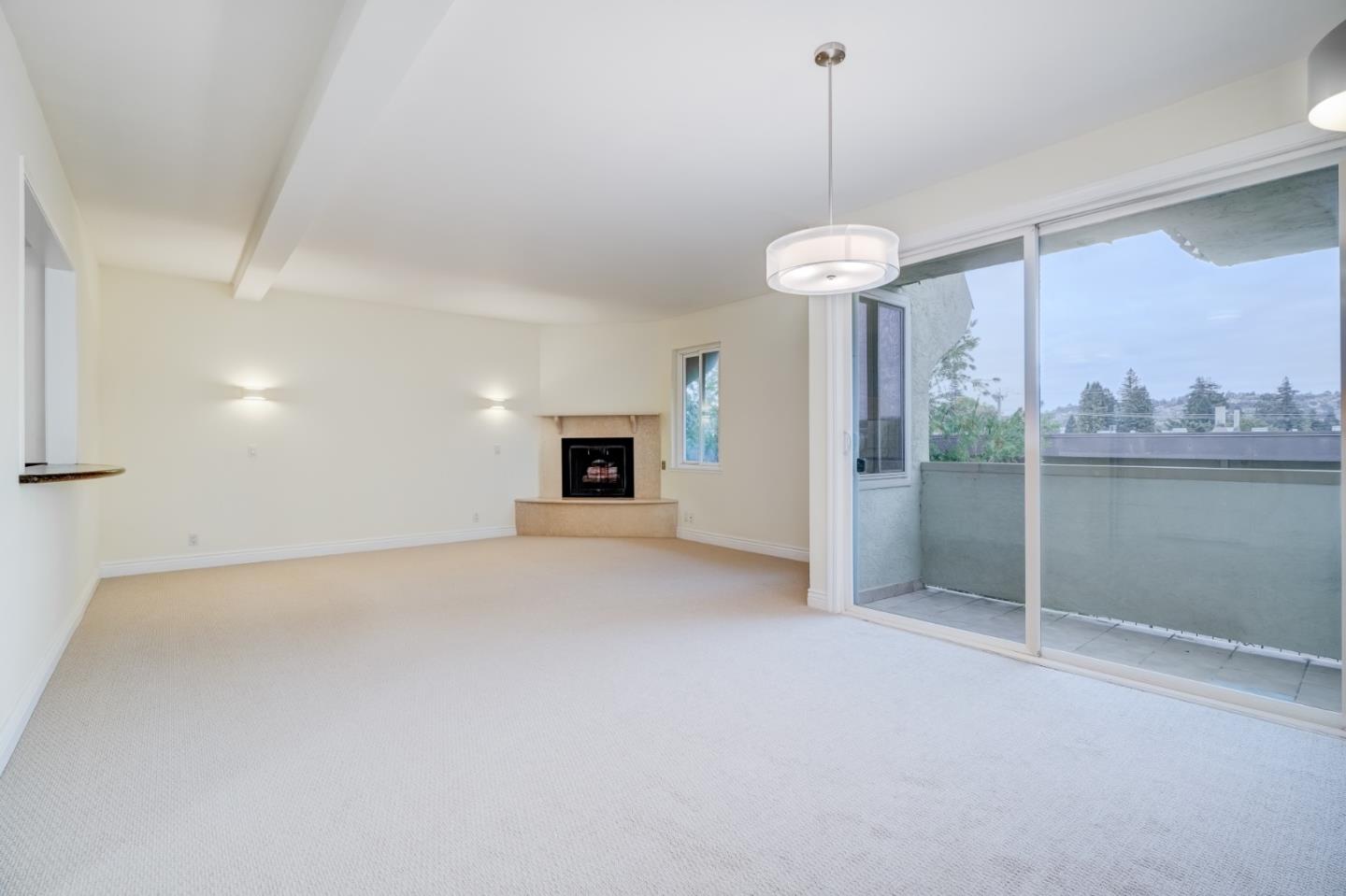 Detail Gallery Image 7 of 19 For 35 28th Ave #302,  San Mateo,  CA 94403 - 2 Beds | 2 Baths