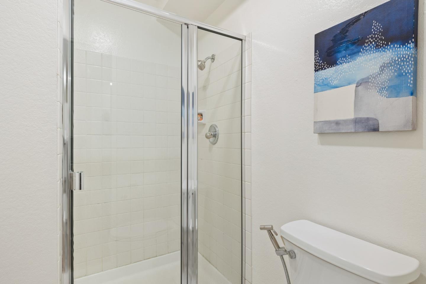 Detail Gallery Image 14 of 26 For 1354 Dale Ave #1,  Mountain View,  CA 94040 - 2 Beds | 2/1 Baths