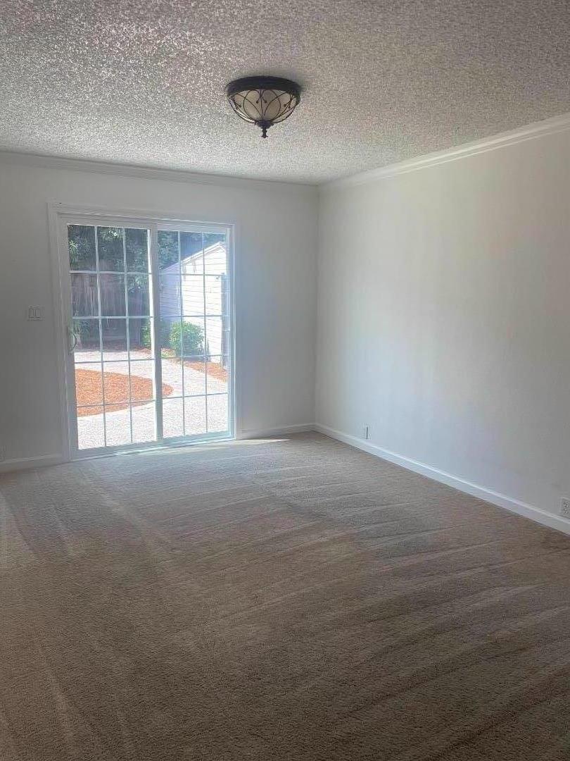 Detail Gallery Image 9 of 16 For 1125 Camino Pablo, San Jose,  CA 95125 - 3 Beds | 2/1 Baths