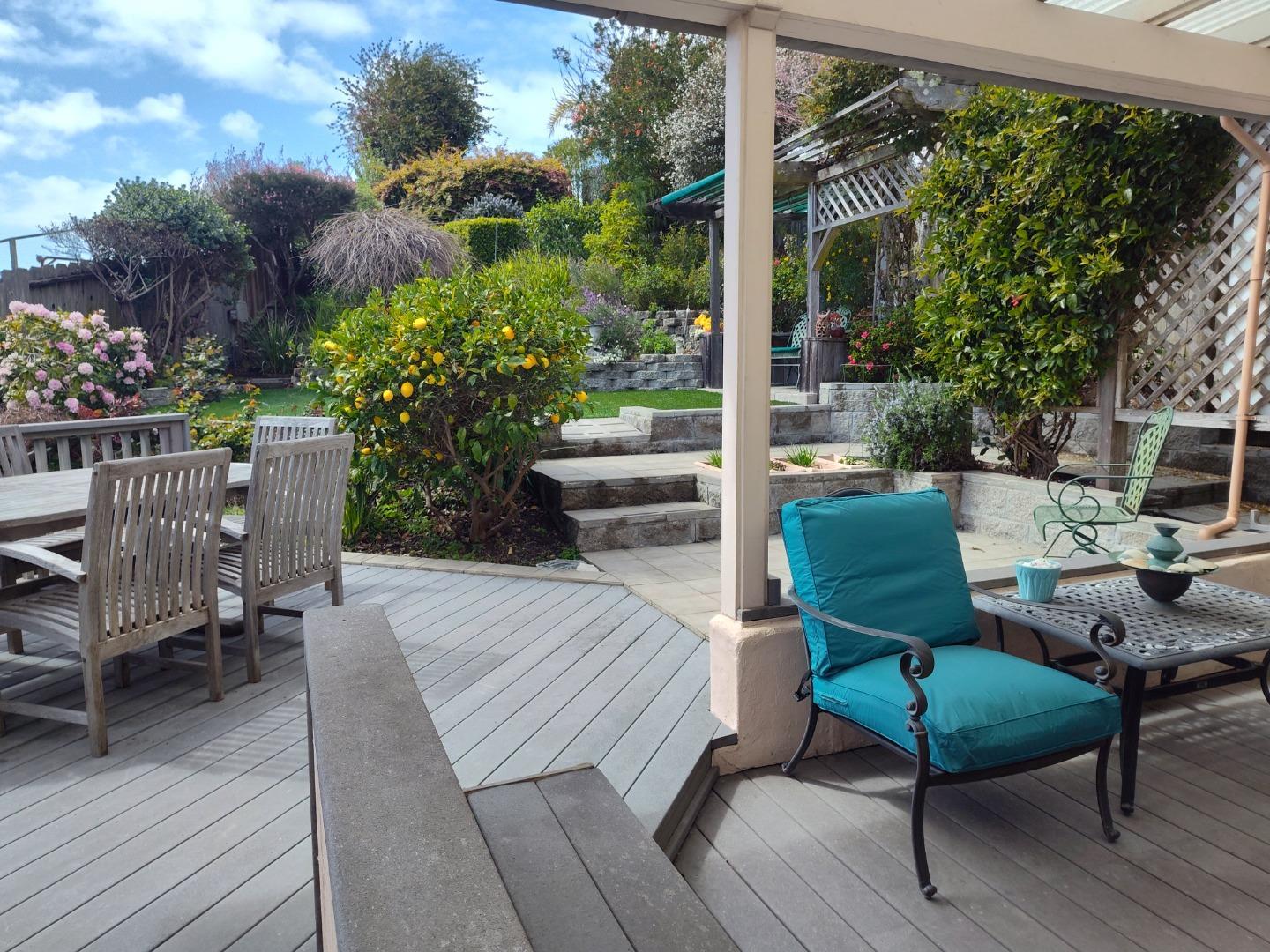 Detail Gallery Image 27 of 44 For 2425 Benson Ave, Santa Cruz,  CA 95065 - 4 Beds | 2/1 Baths