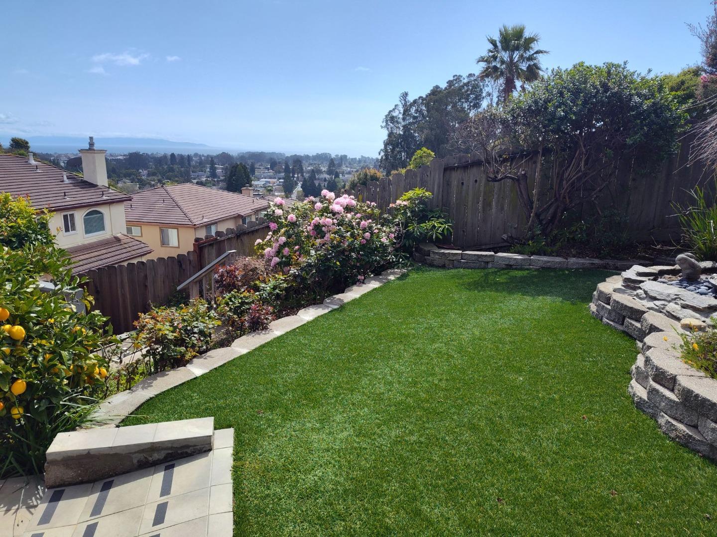 Detail Gallery Image 29 of 44 For 2425 Benson Ave, Santa Cruz,  CA 95065 - 4 Beds | 2/1 Baths