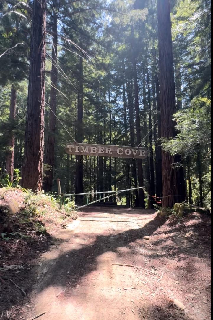 001 Columbus, El Granada, CA, 94018