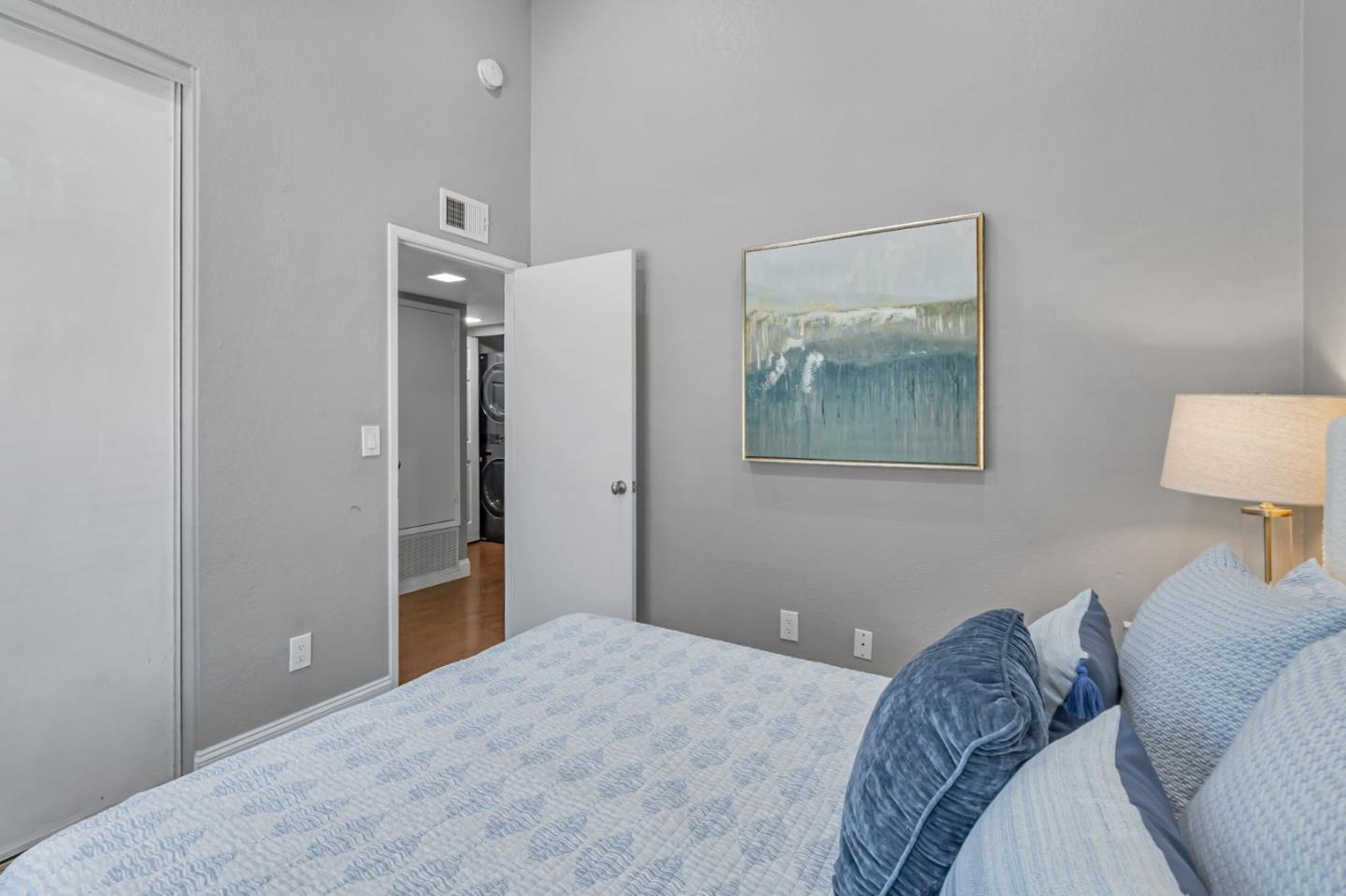 Detail Gallery Image 23 of 48 For 2303 Lava Dr, San Jose,  CA 95133 - 3 Beds | 1/1 Baths