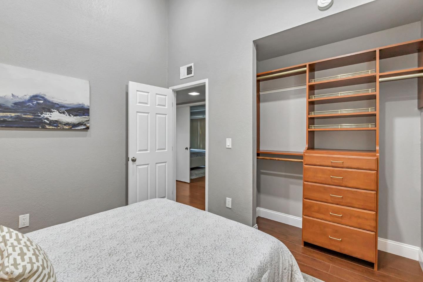 Detail Gallery Image 25 of 48 For 2303 Lava Dr, San Jose,  CA 95133 - 3 Beds | 1/1 Baths