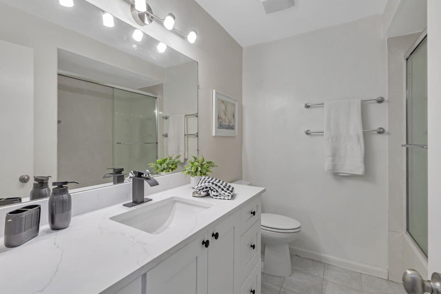 Detail Gallery Image 26 of 48 For 2303 Lava Dr, San Jose,  CA 95133 - 3 Beds | 1/1 Baths