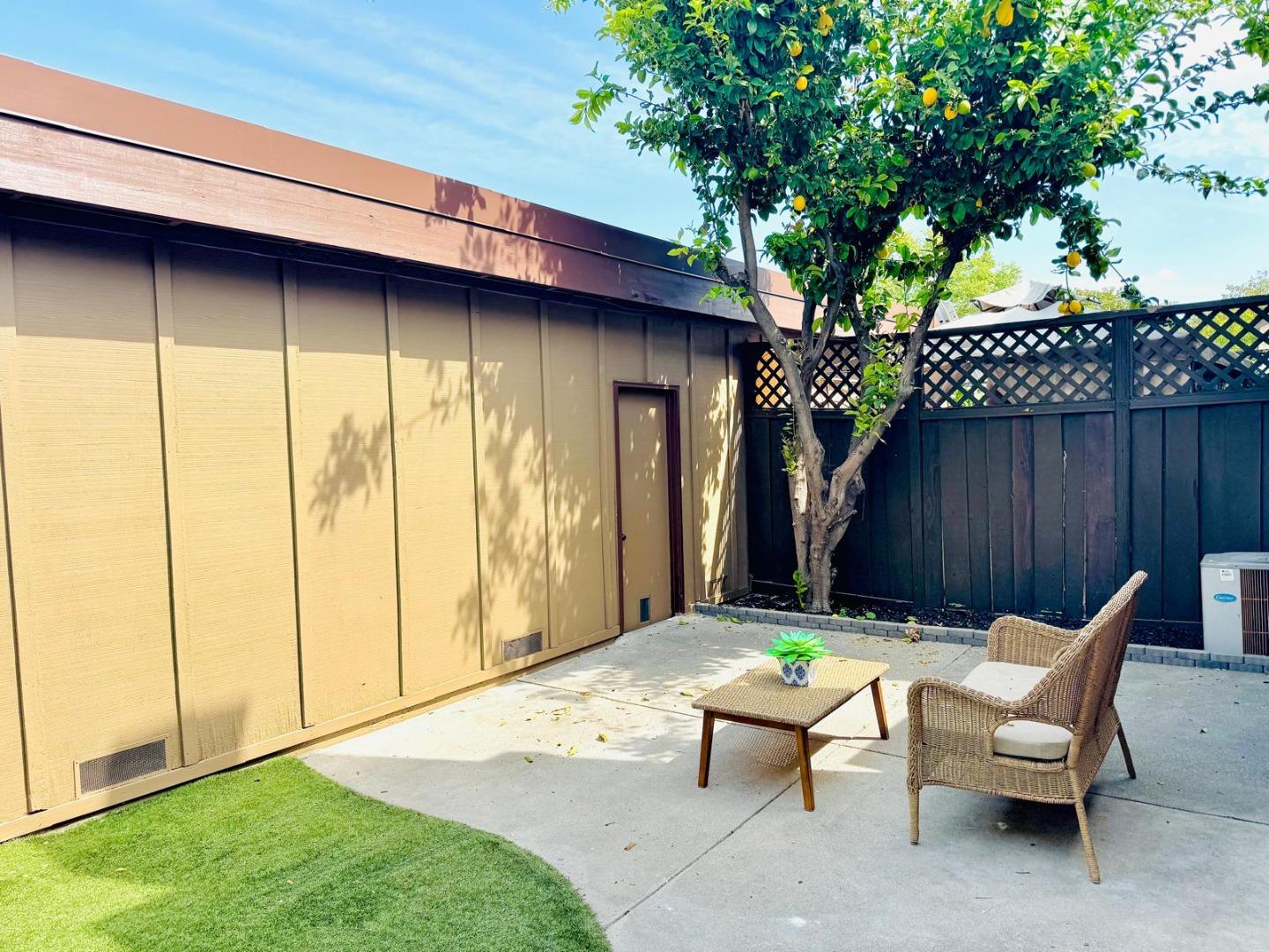 Detail Gallery Image 31 of 48 For 2303 Lava Dr, San Jose,  CA 95133 - 3 Beds | 1/1 Baths