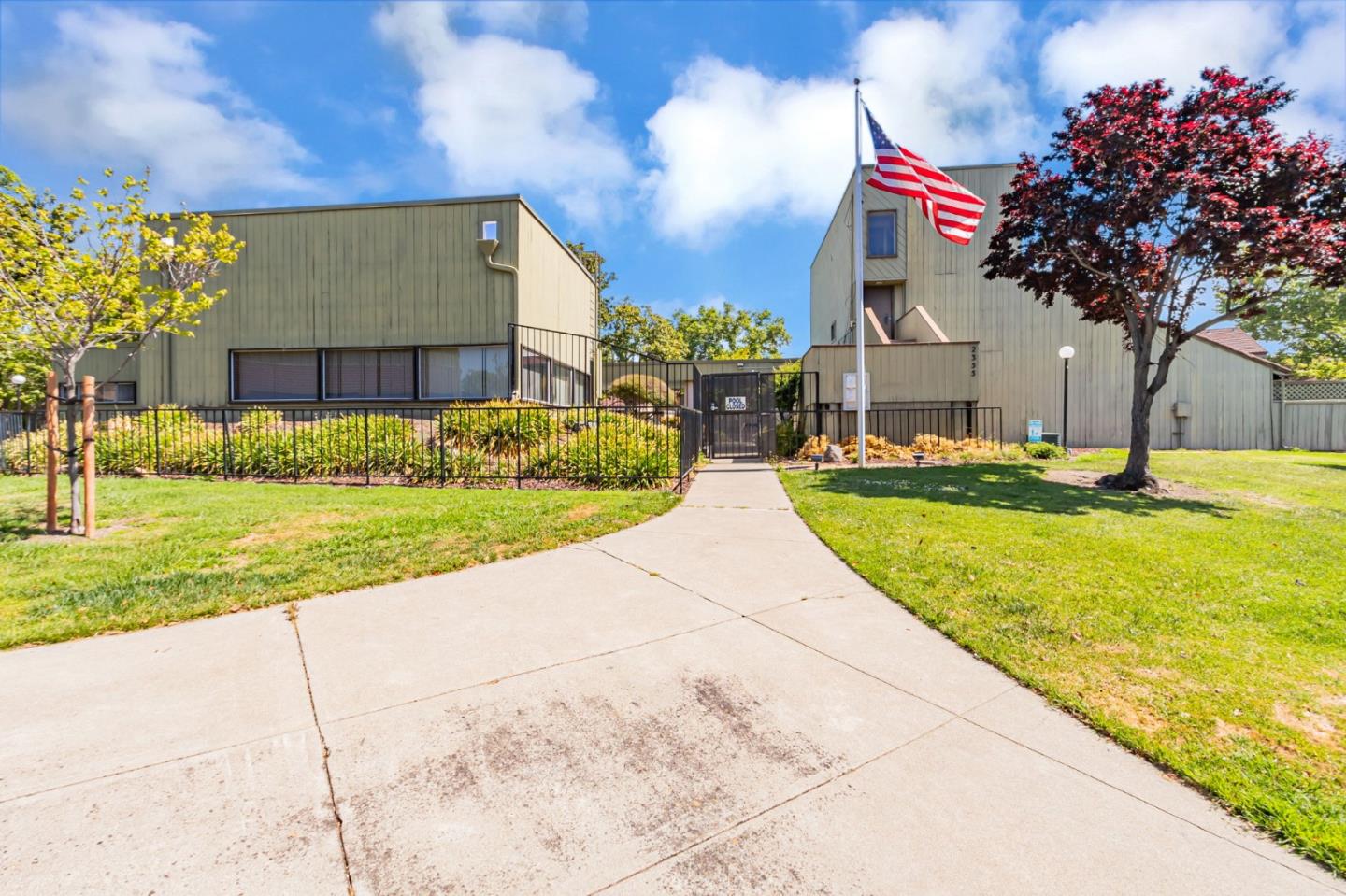 Detail Gallery Image 33 of 48 For 2303 Lava Dr, San Jose,  CA 95133 - 3 Beds | 1/1 Baths