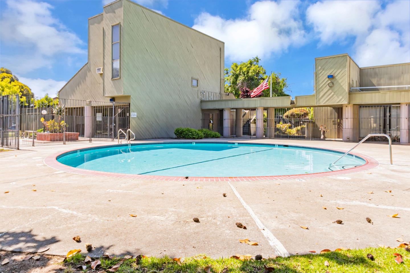 Detail Gallery Image 35 of 48 For 2303 Lava Dr, San Jose,  CA 95133 - 3 Beds | 1/1 Baths