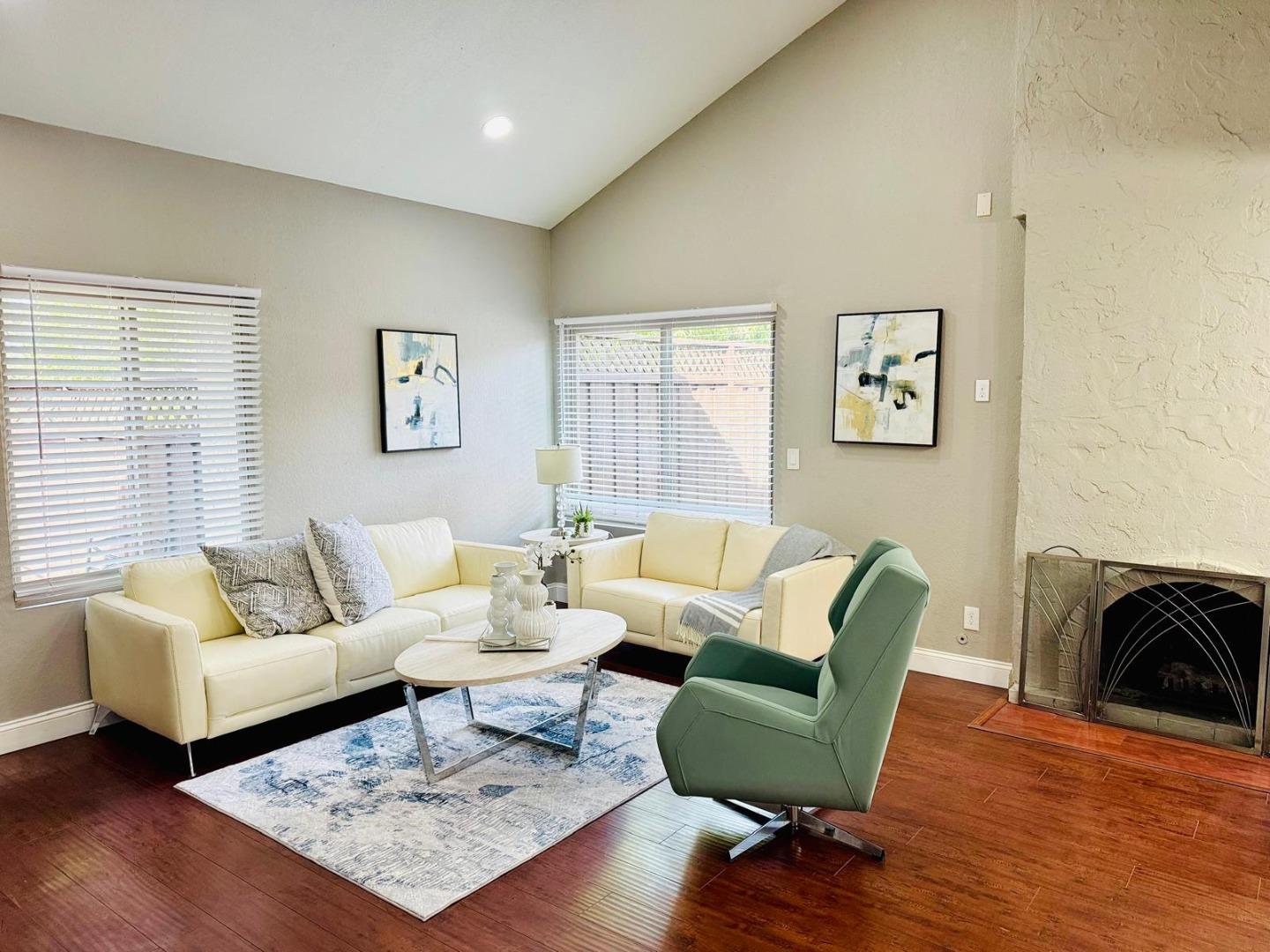 Detail Gallery Image 5 of 48 For 2303 Lava Dr, San Jose,  CA 95133 - 3 Beds | 1/1 Baths