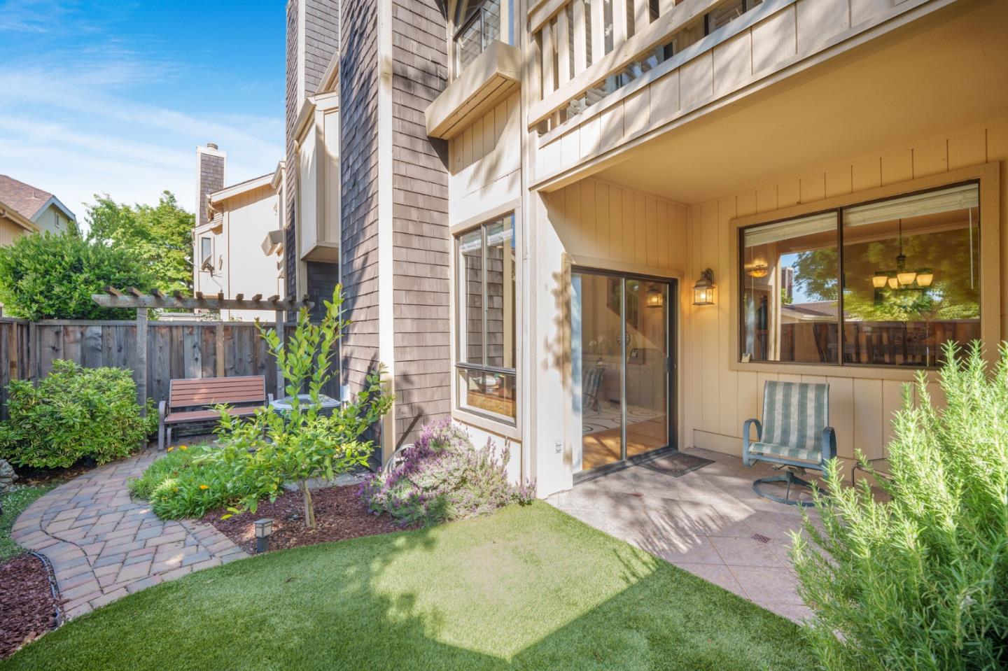 Detail Gallery Image 25 of 36 For 2137 Darnis Cir, Morgan Hill,  CA 95037 - 2 Beds | 2/1 Baths