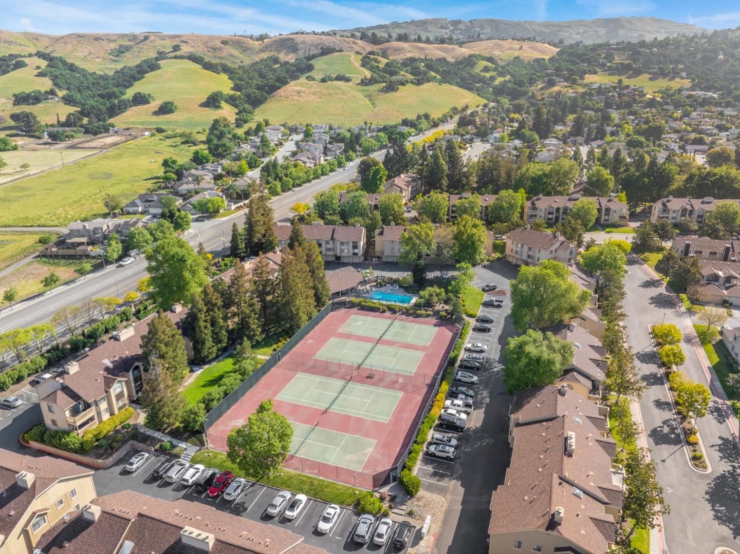Detail Gallery Image 26 of 36 For 2137 Darnis Cir, Morgan Hill,  CA 95037 - 2 Beds | 2/1 Baths