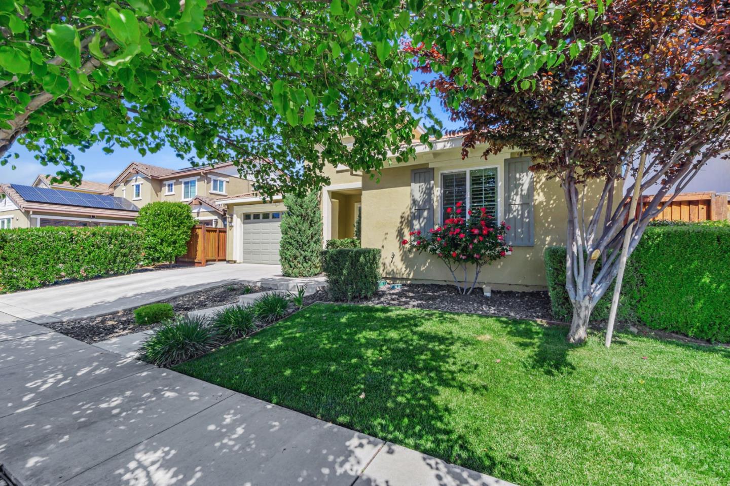 Detail Gallery Image 2 of 40 For 482 Stratford Ct, Brentwood,  CA 94513 - 3 Beds | 2/1 Baths