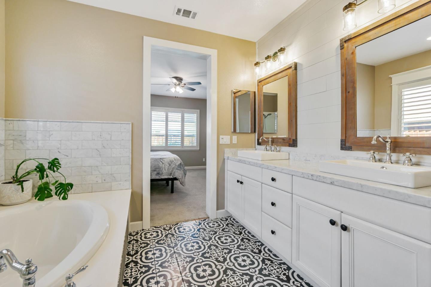 Detail Gallery Image 27 of 40 For 482 Stratford Ct, Brentwood,  CA 94513 - 3 Beds | 2/1 Baths