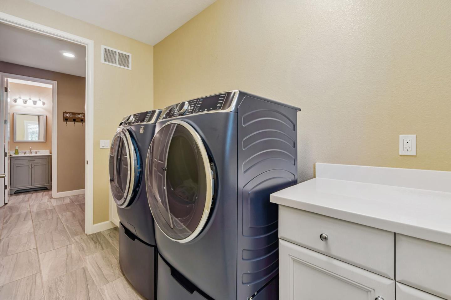 Detail Gallery Image 31 of 40 For 482 Stratford Ct, Brentwood,  CA 94513 - 3 Beds | 2/1 Baths