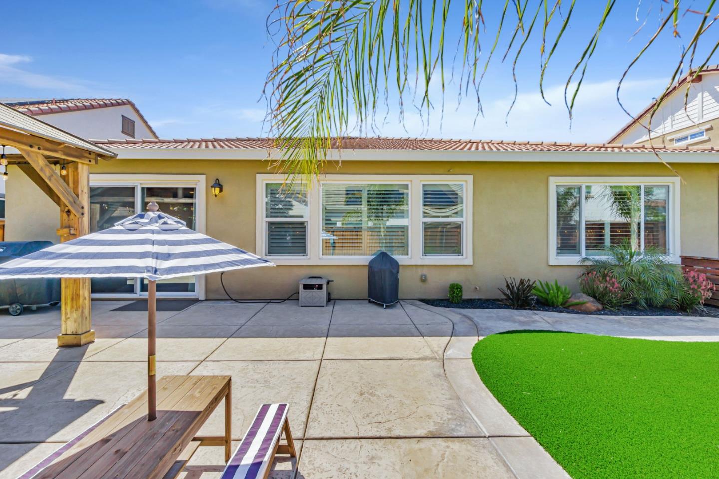Detail Gallery Image 33 of 40 For 482 Stratford Ct, Brentwood,  CA 94513 - 3 Beds | 2/1 Baths