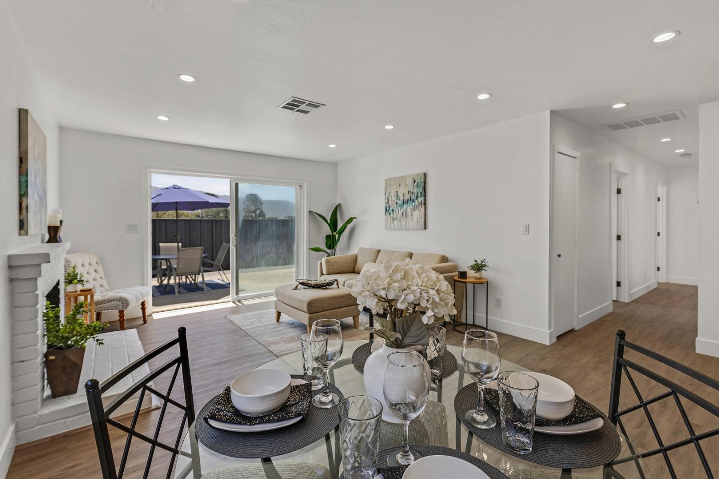 Detail Gallery Image 13 of 42 For 1104 Fassler Ave, Pacifica,  CA 94044 - 4 Beds | 2 Baths