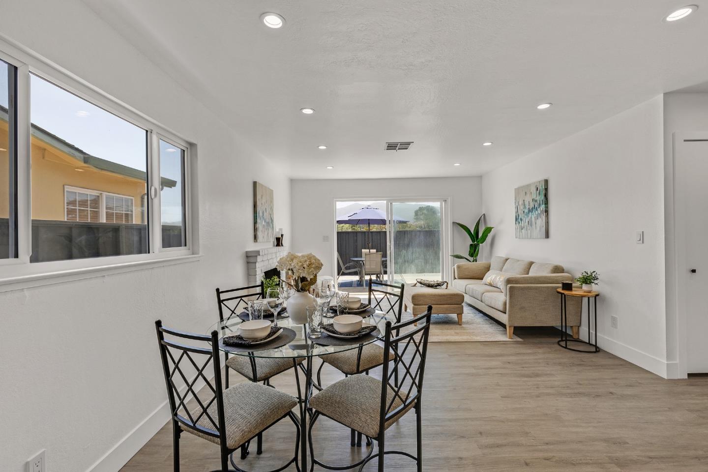 Detail Gallery Image 14 of 42 For 1104 Fassler Ave, Pacifica,  CA 94044 - 4 Beds | 2 Baths