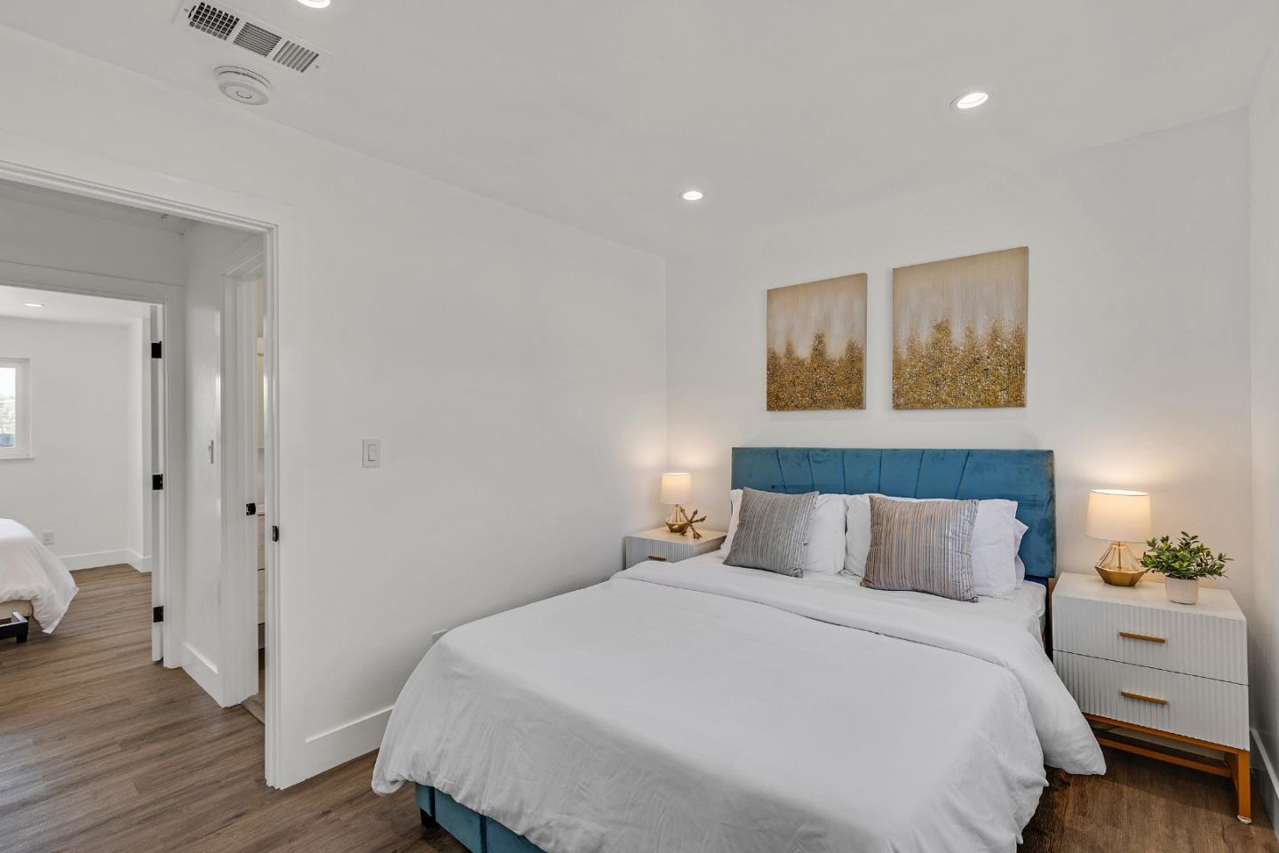 Detail Gallery Image 22 of 42 For 1104 Fassler Ave, Pacifica,  CA 94044 - 4 Beds | 2 Baths