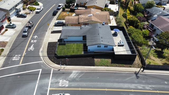 Detail Gallery Image 39 of 42 For 1104 Fassler Ave, Pacifica,  CA 94044 - 4 Beds | 2 Baths