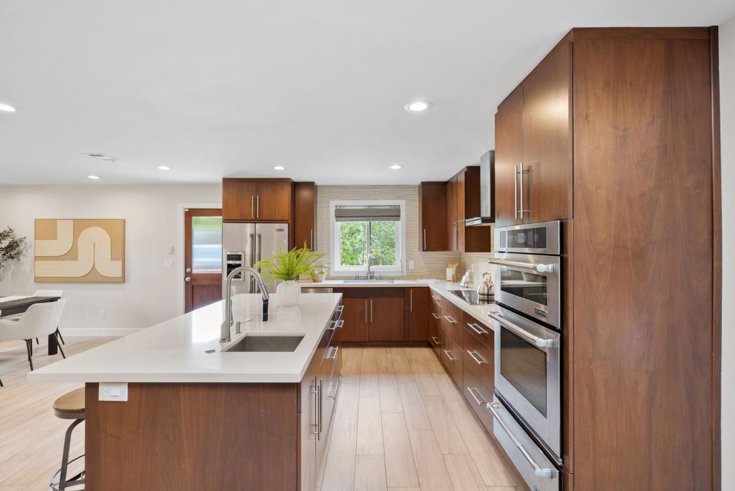 Detail Gallery Image 10 of 44 For 2353 Marr Ln, San Jose,  CA 95124 - 4 Beds | 2 Baths