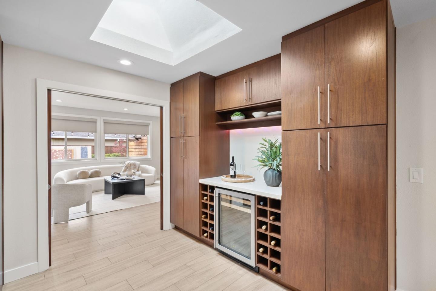 Detail Gallery Image 11 of 44 For 2353 Marr Ln, San Jose,  CA 95124 - 4 Beds | 2 Baths