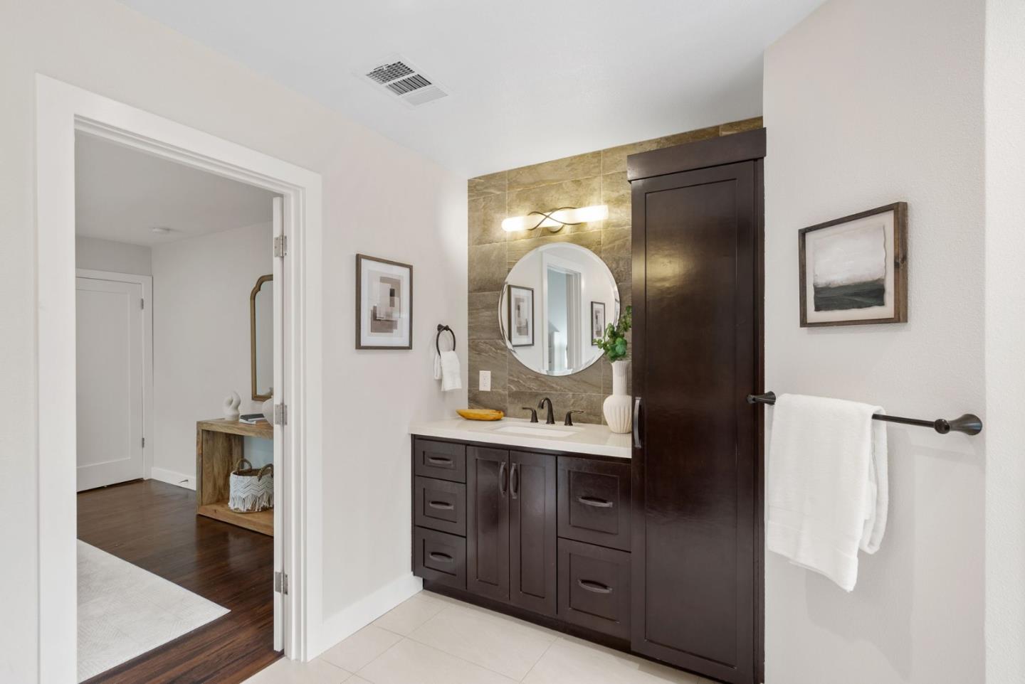 Detail Gallery Image 19 of 44 For 2353 Marr Ln, San Jose,  CA 95124 - 4 Beds | 2 Baths