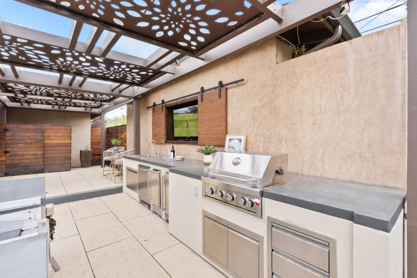 Detail Gallery Image 29 of 44 For 2353 Marr Ln, San Jose,  CA 95124 - 4 Beds | 2 Baths