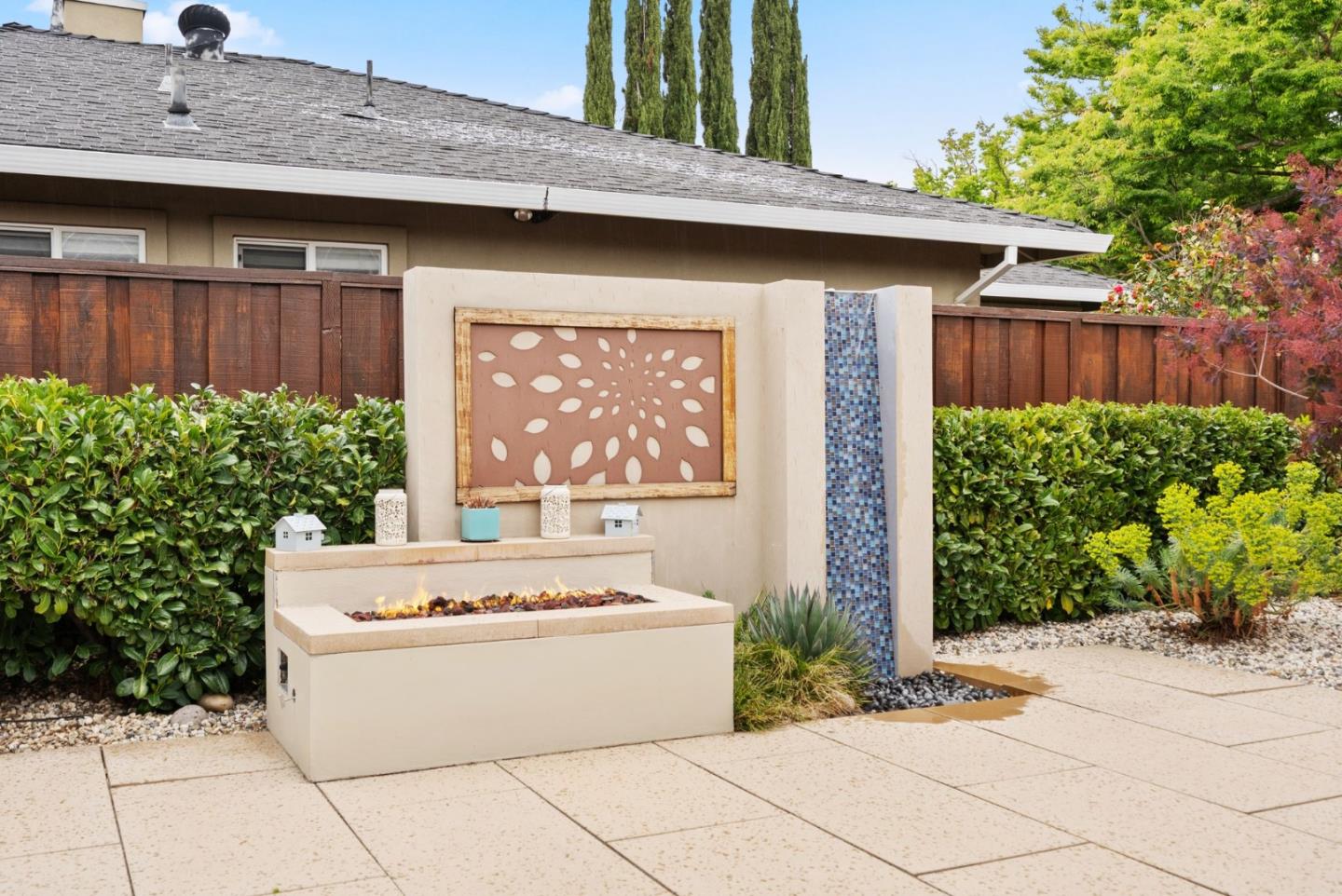 Detail Gallery Image 31 of 44 For 2353 Marr Ln, San Jose,  CA 95124 - 4 Beds | 2 Baths