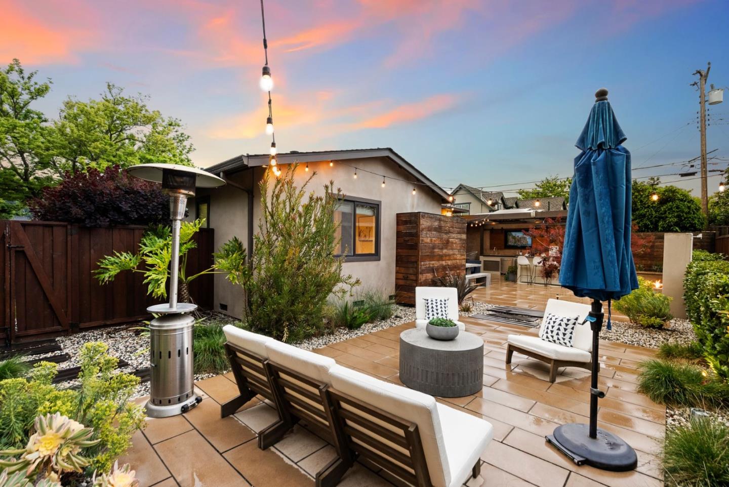 Detail Gallery Image 39 of 44 For 2353 Marr Ln, San Jose,  CA 95124 - 4 Beds | 2 Baths