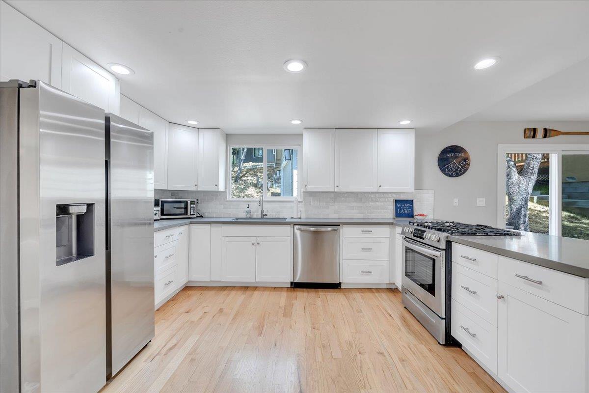 Detail Gallery Image 13 of 55 For 475 Sunrise Rd, Copperopolis,  CA 95228 - 4 Beds | 3 Baths