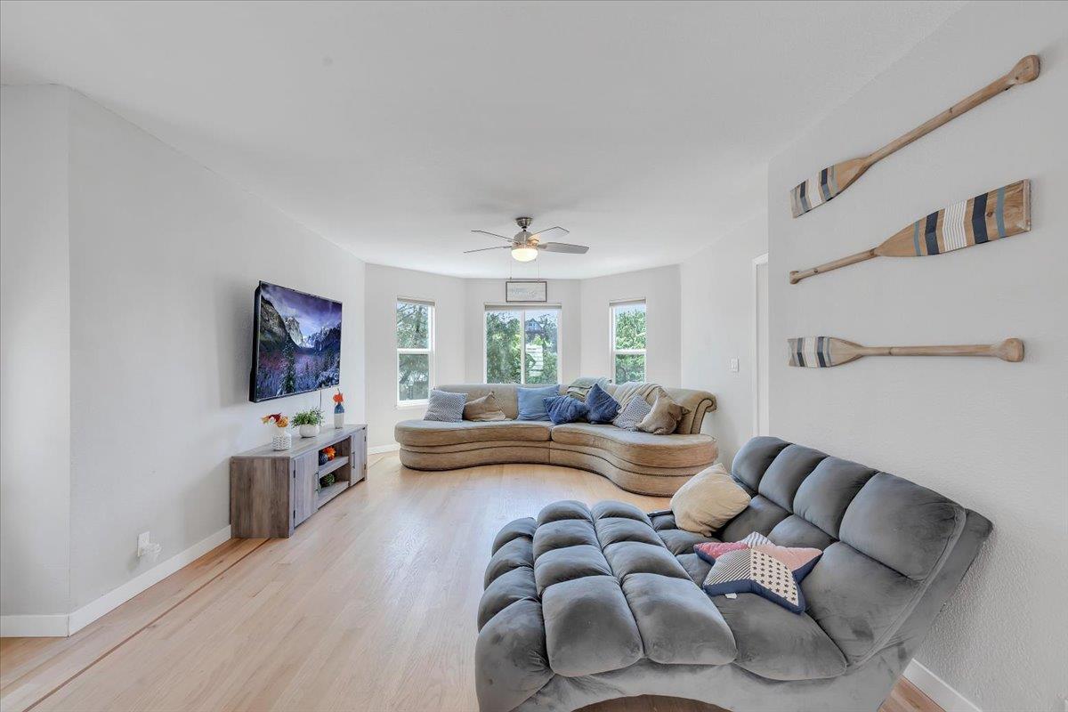 Detail Gallery Image 21 of 55 For 475 Sunrise Rd, Copperopolis,  CA 95228 - 4 Beds | 3 Baths