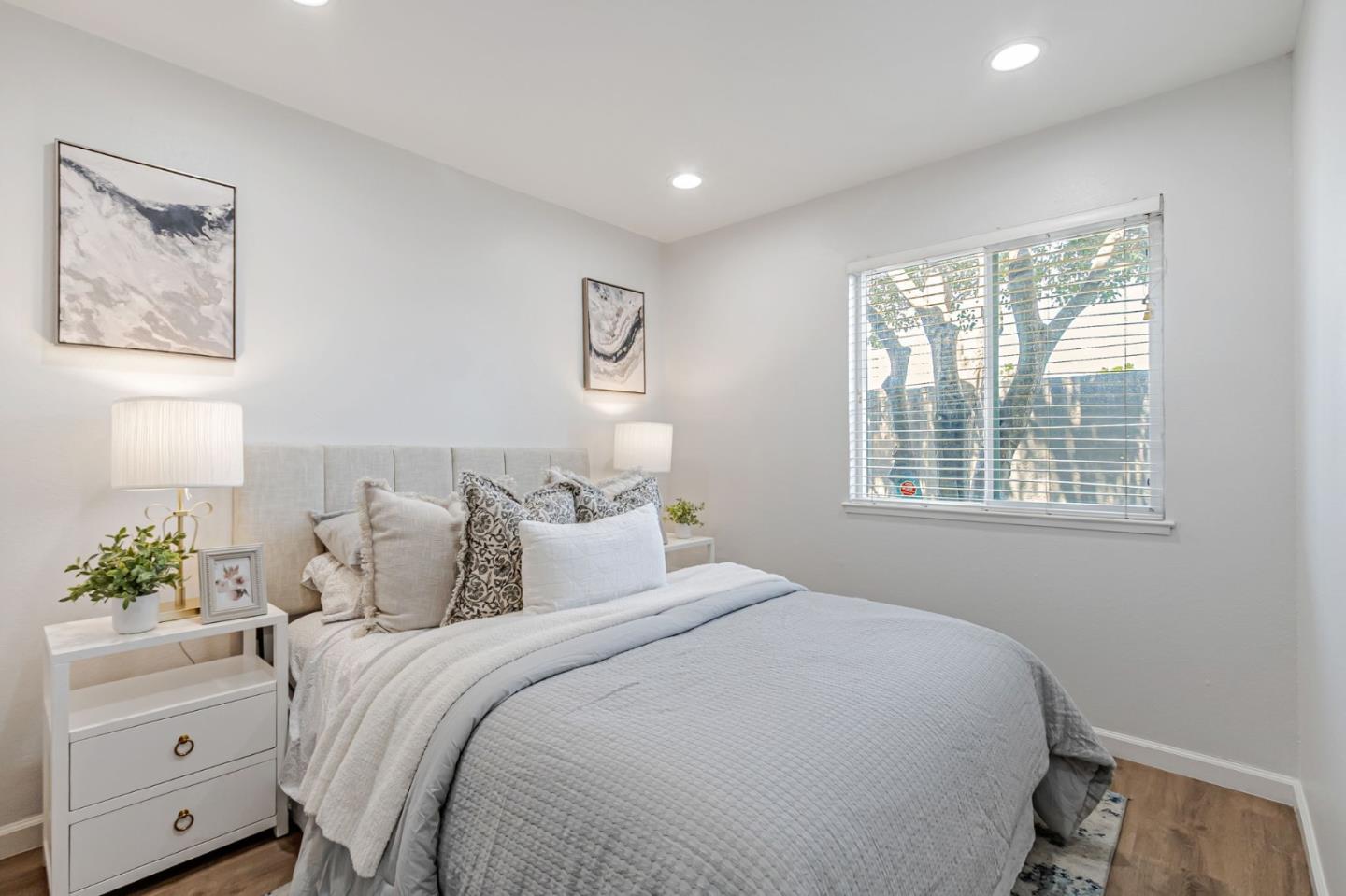 Detail Gallery Image 16 of 43 For 553 Groth Pl, San Jose,  CA 95111 - 4 Beds | 2/1 Baths