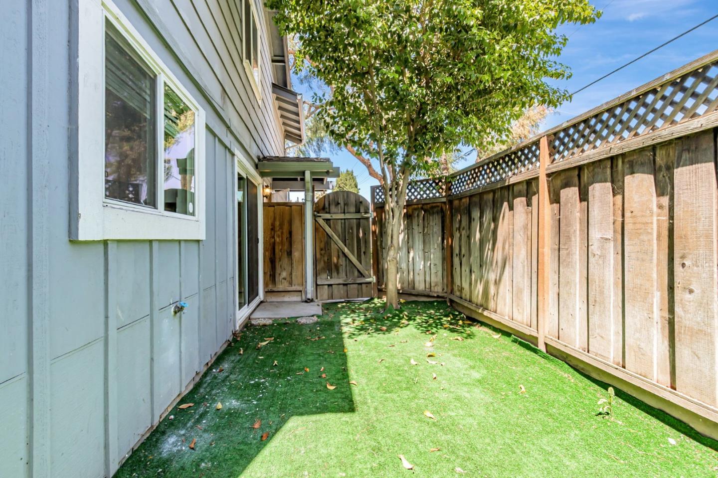 Detail Gallery Image 38 of 43 For 553 Groth Pl, San Jose,  CA 95111 - 4 Beds | 2/1 Baths