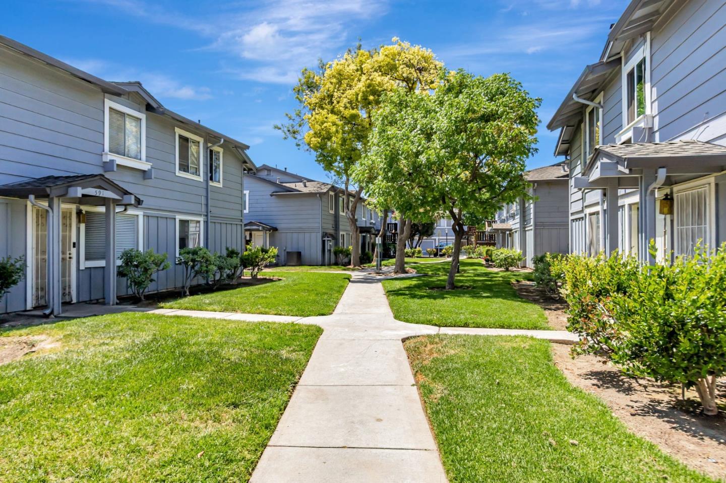 Detail Gallery Image 41 of 43 For 553 Groth Pl, San Jose,  CA 95111 - 4 Beds | 2/1 Baths