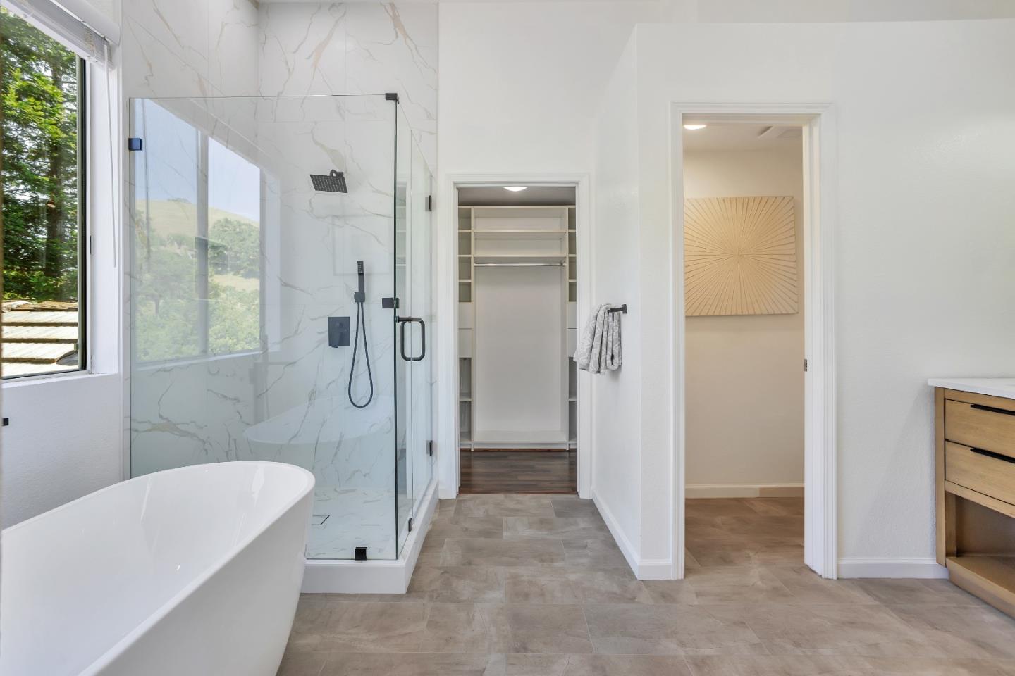 Detail Gallery Image 32 of 57 For 3163 Hawkcrest Cir, San Jose,  CA 95135 - 5 Beds | 3/1 Baths