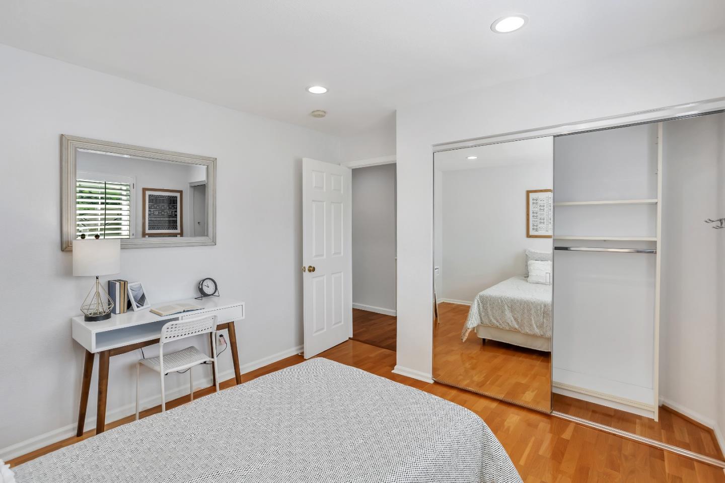 Detail Gallery Image 38 of 57 For 3163 Hawkcrest Cir, San Jose,  CA 95135 - 5 Beds | 3/1 Baths